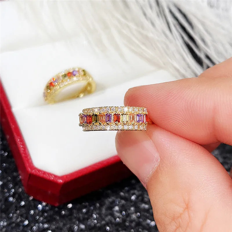 Pendientes de Aro de Oro 18K con Piedras Arcoíris